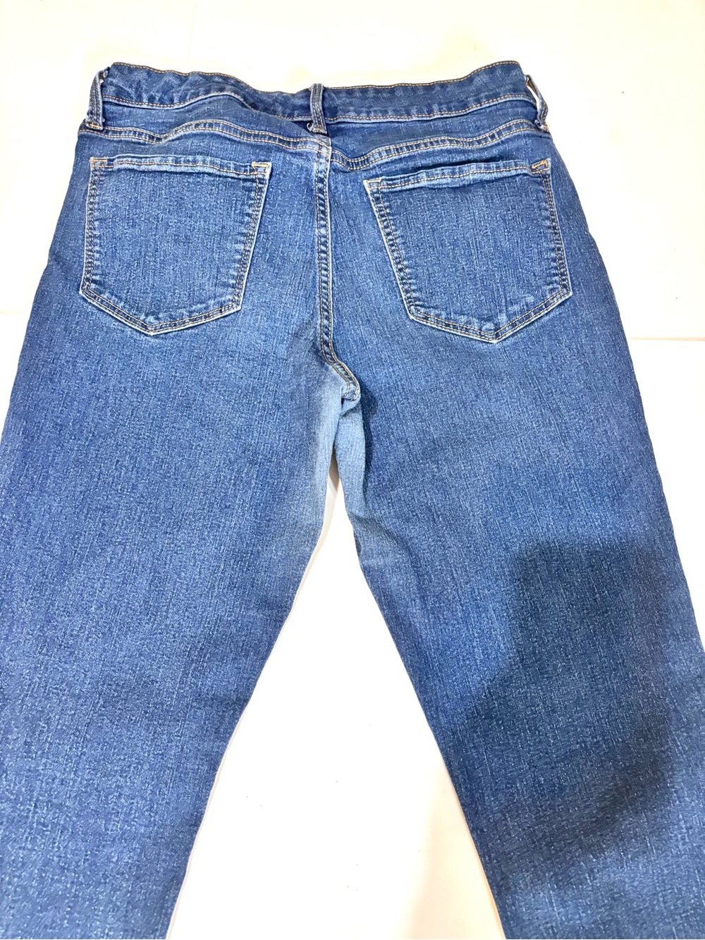 50. Old Navy Women's Skinny Mid Rise Jeans - Dark Blue - Picture 12 of 12